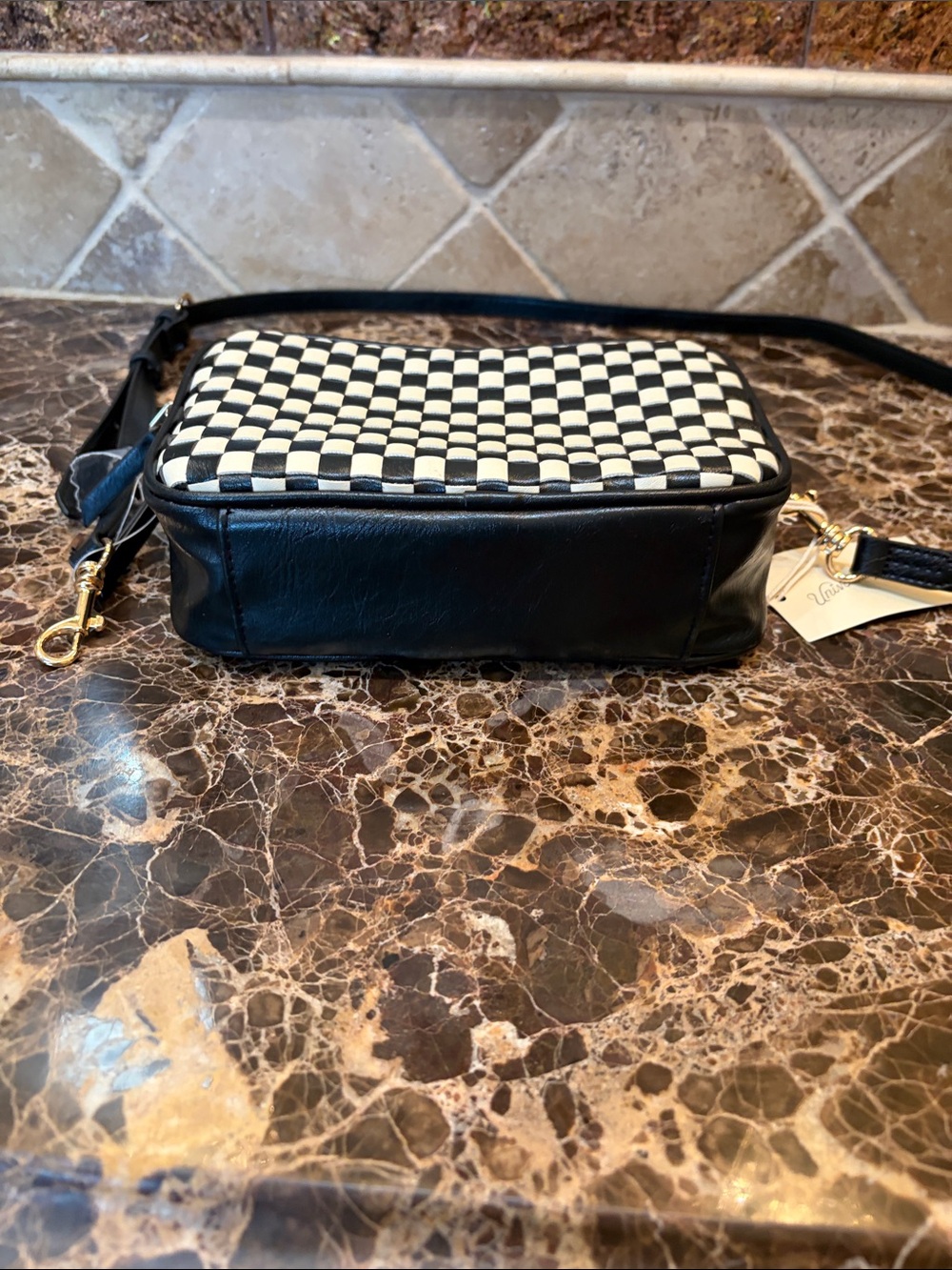 Universal Thread Black and White Checkered Gold-Tone crossbody bag.NWT - Picture 7 of 7